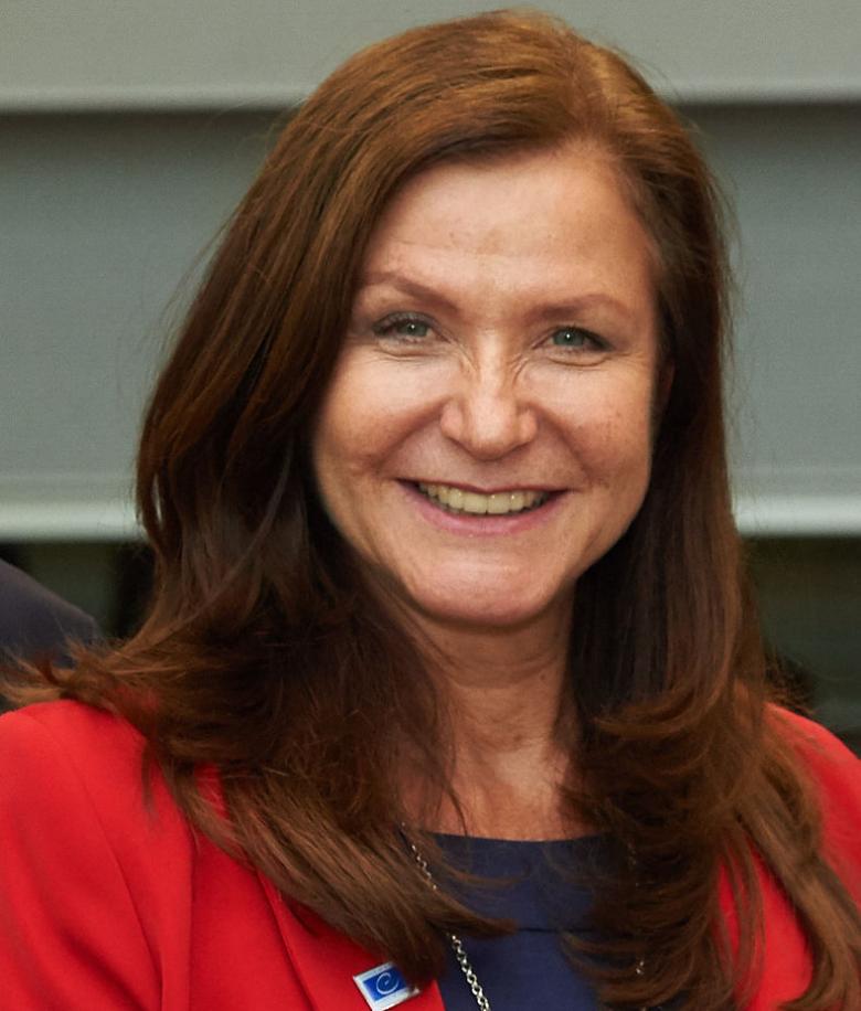 Gudrun Mosler-Törnström Gudrun Mosler-Törnström